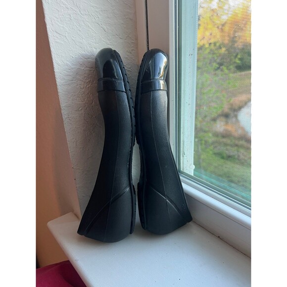 Crocs Women’s Gianna Ballet Slipper Flat Cap Toe Shoe Size 9 - Picture 5 of 12